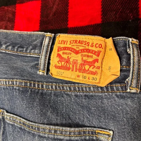 Levi's Jeans Mens 40x30 Navy Blue 501 Dark Wash Cotton Denim Pants - Picture 3 of 5